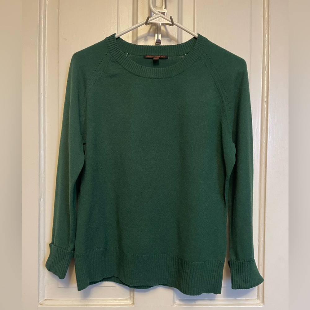 Banana Republic Green Crew Neck Sweater